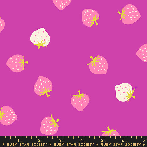 Strawberry - Strawberry Toss Berry